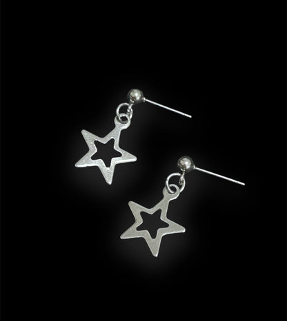 Cut Out Star Stud Earrings