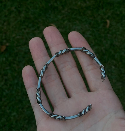 Barbed Wire Ajustable Bracelet